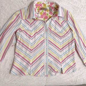 i.e. relaxed blouse, size L
